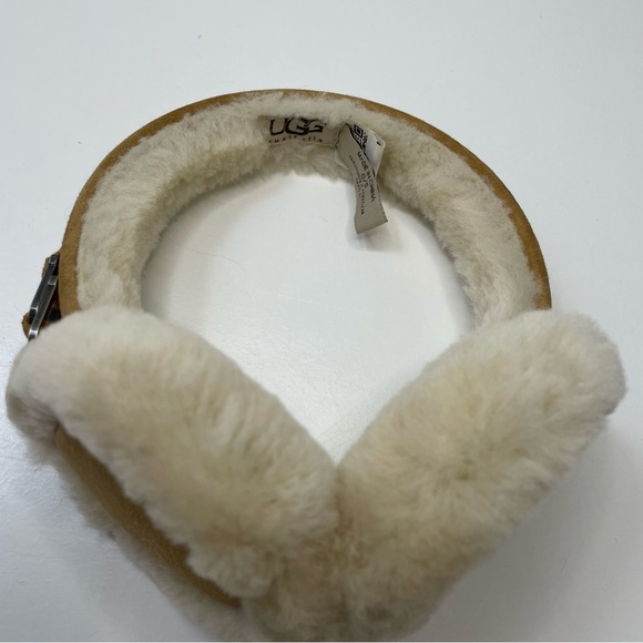 UGG Cream Shearling Earmuffs - Picture 6 of 8